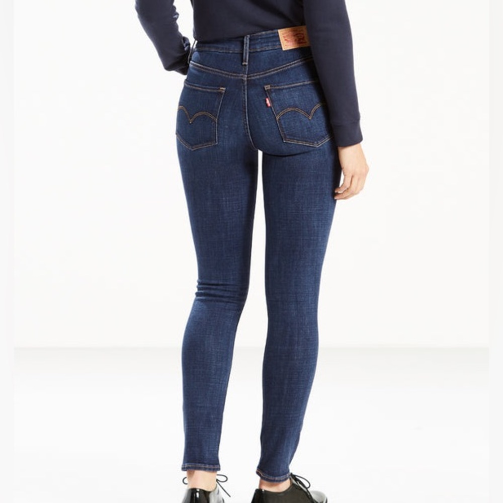 Levi’s 721 High Rise Skinny Jeans